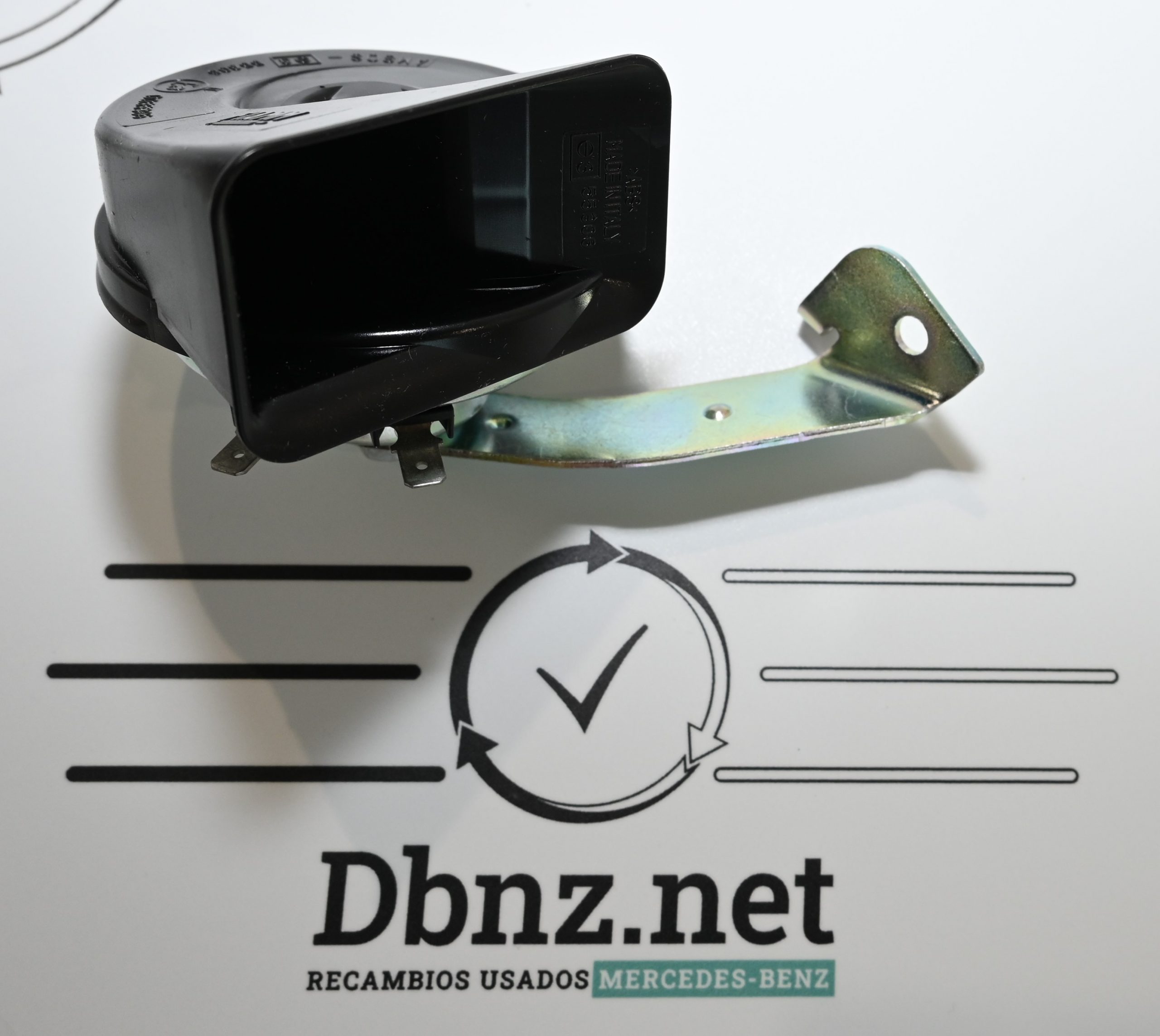 Dbnz.net_A0065424420_Bocina_B245_1