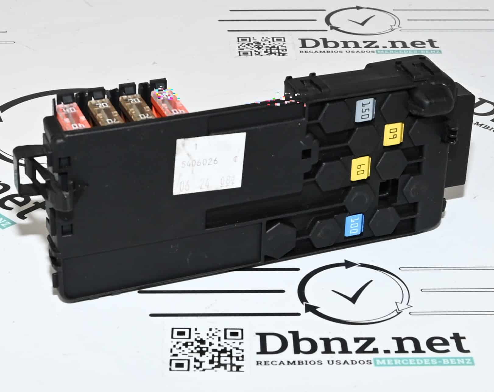 Dbnz.net_A2115452601_Cajetin fusibles_M164_2