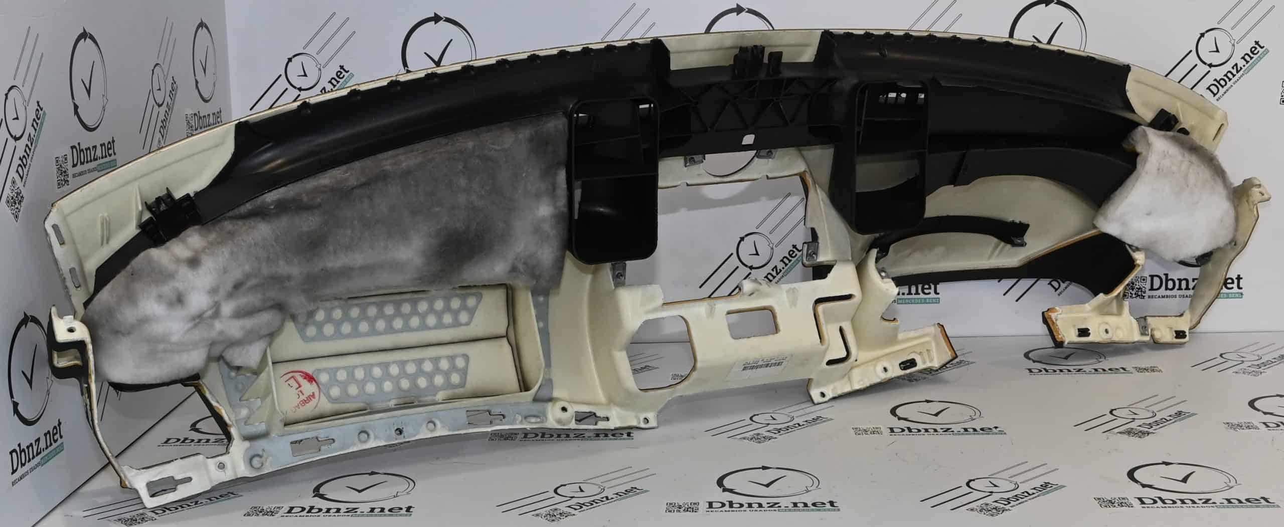 Dbnz.net_A2116800687_Salpicadero_E211_2