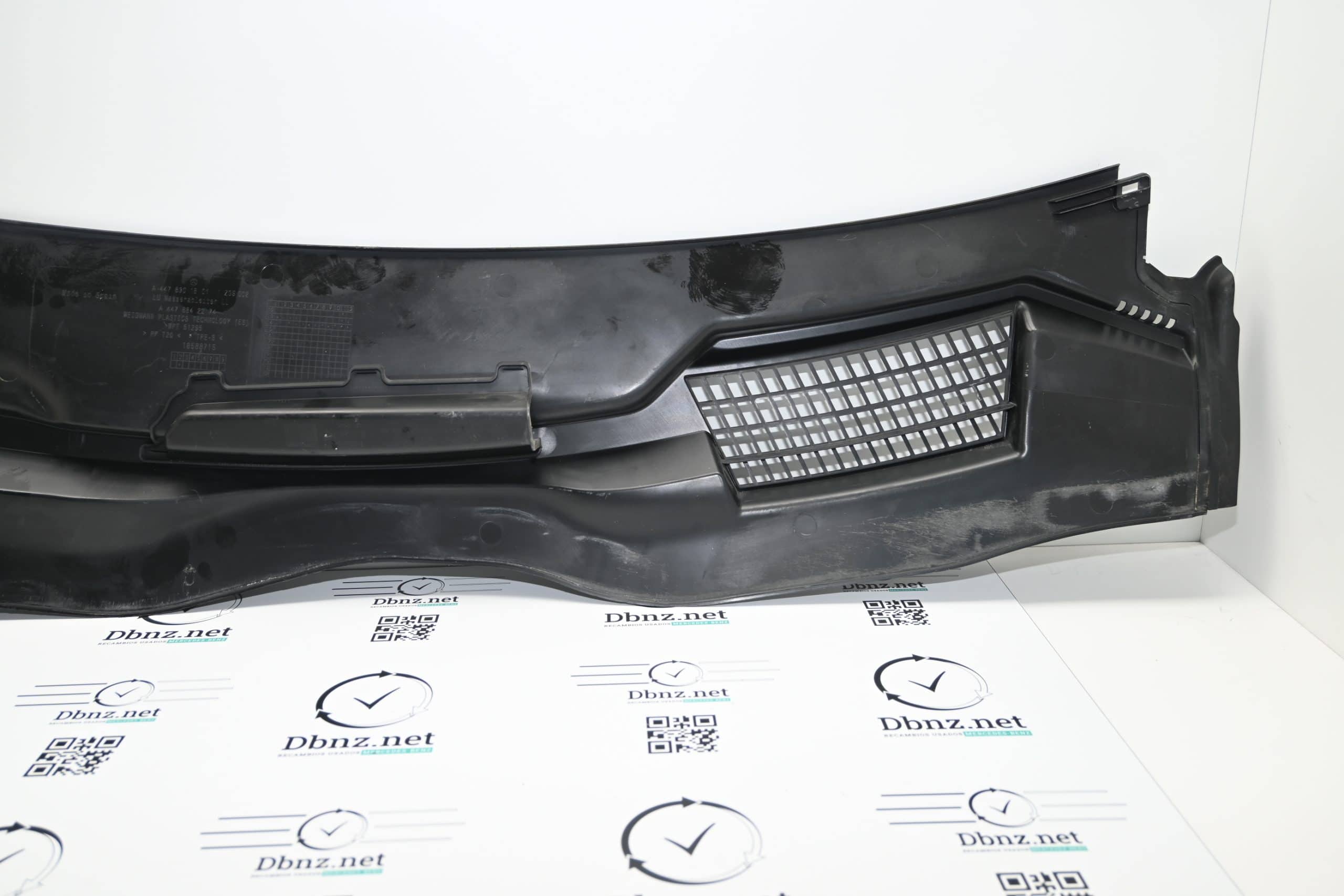 Dbnz.net_A4478842274_Torpedo, recoge aguas parabrisas_Vito 447_3