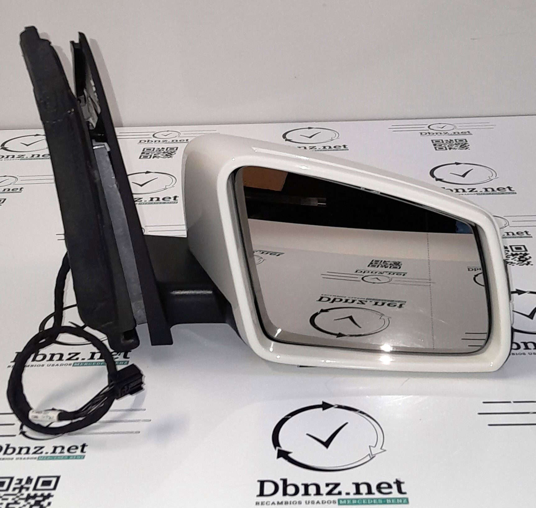 Dbnz.net A2468101419 Espejo retrovisor derecho blanco ajuste manual W246