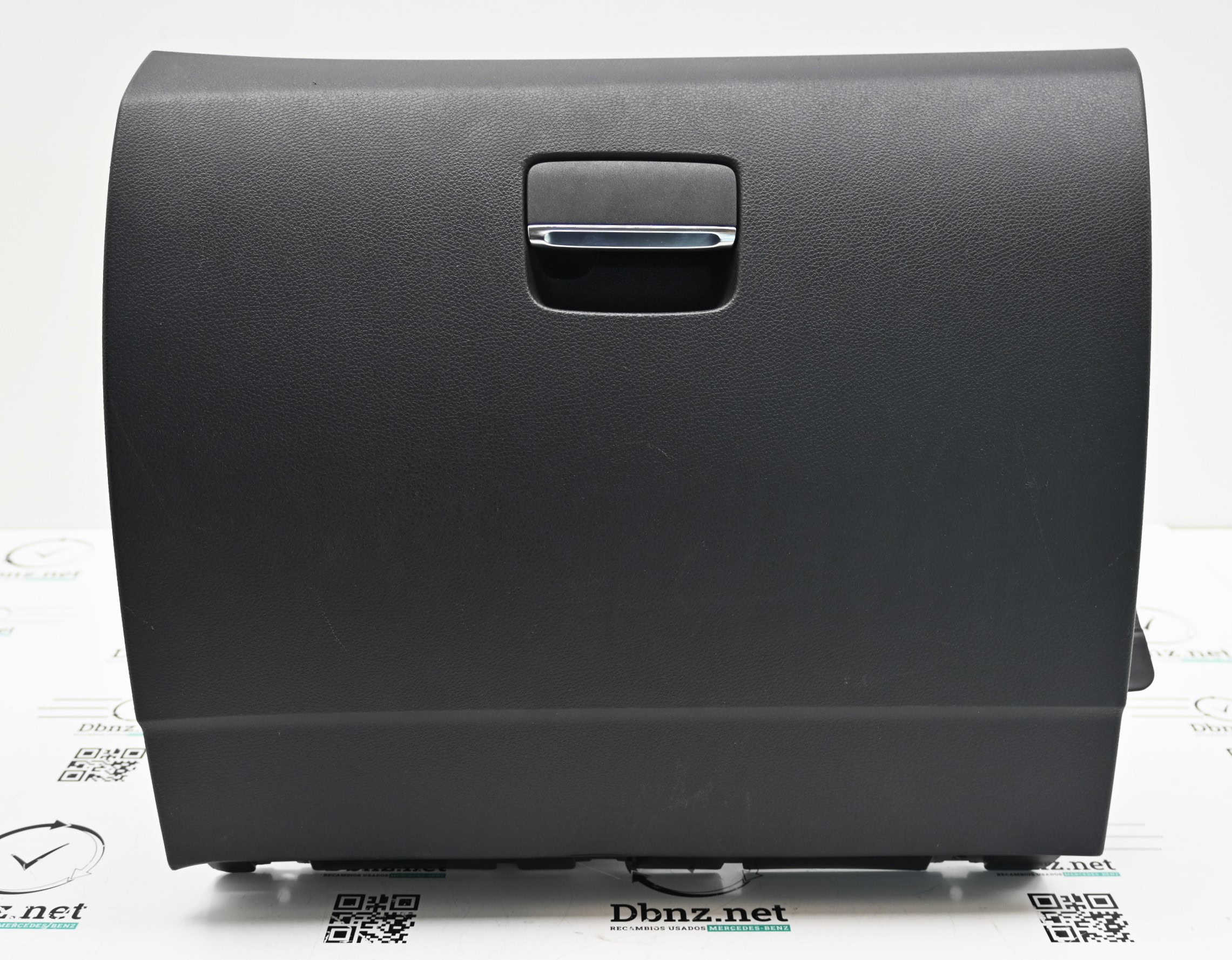 Dbnz.net A2466808101 Guantera Clase B W246