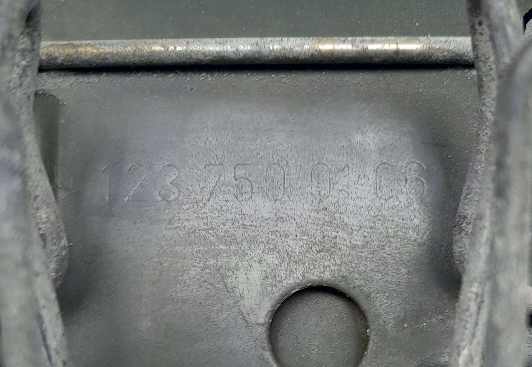 Dbnz.net A1237500106 Tapa del depósito de combustible Clase E W123