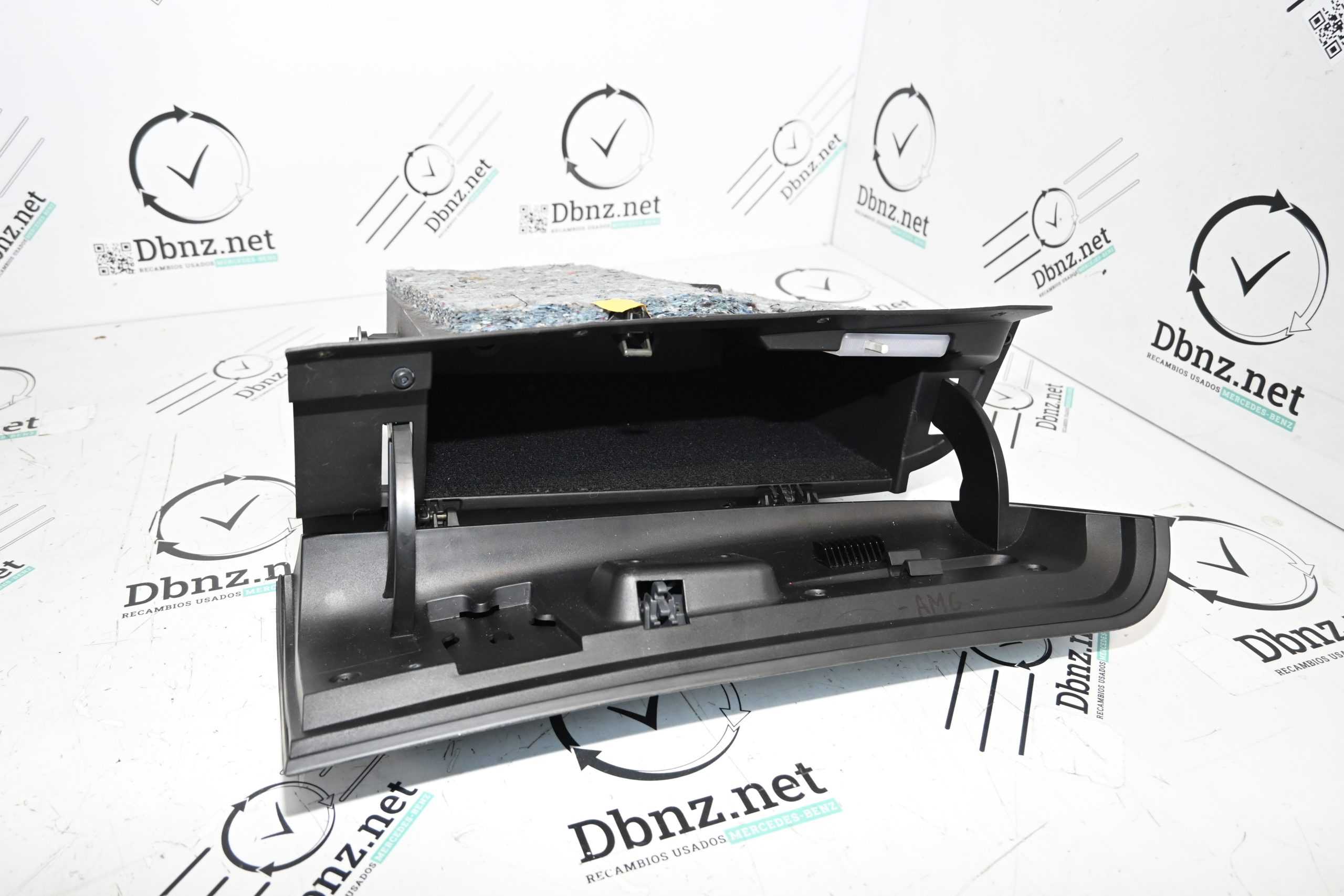 Dbnz.net A4146800091 Caja de guantera Clase Vaneo W414