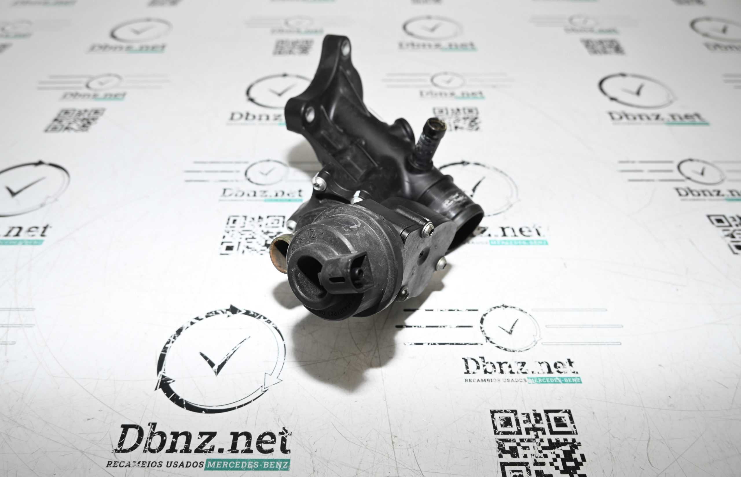 Dbnz.net 110600686R Caja del termostato RENAULT Clase V / Vito 447