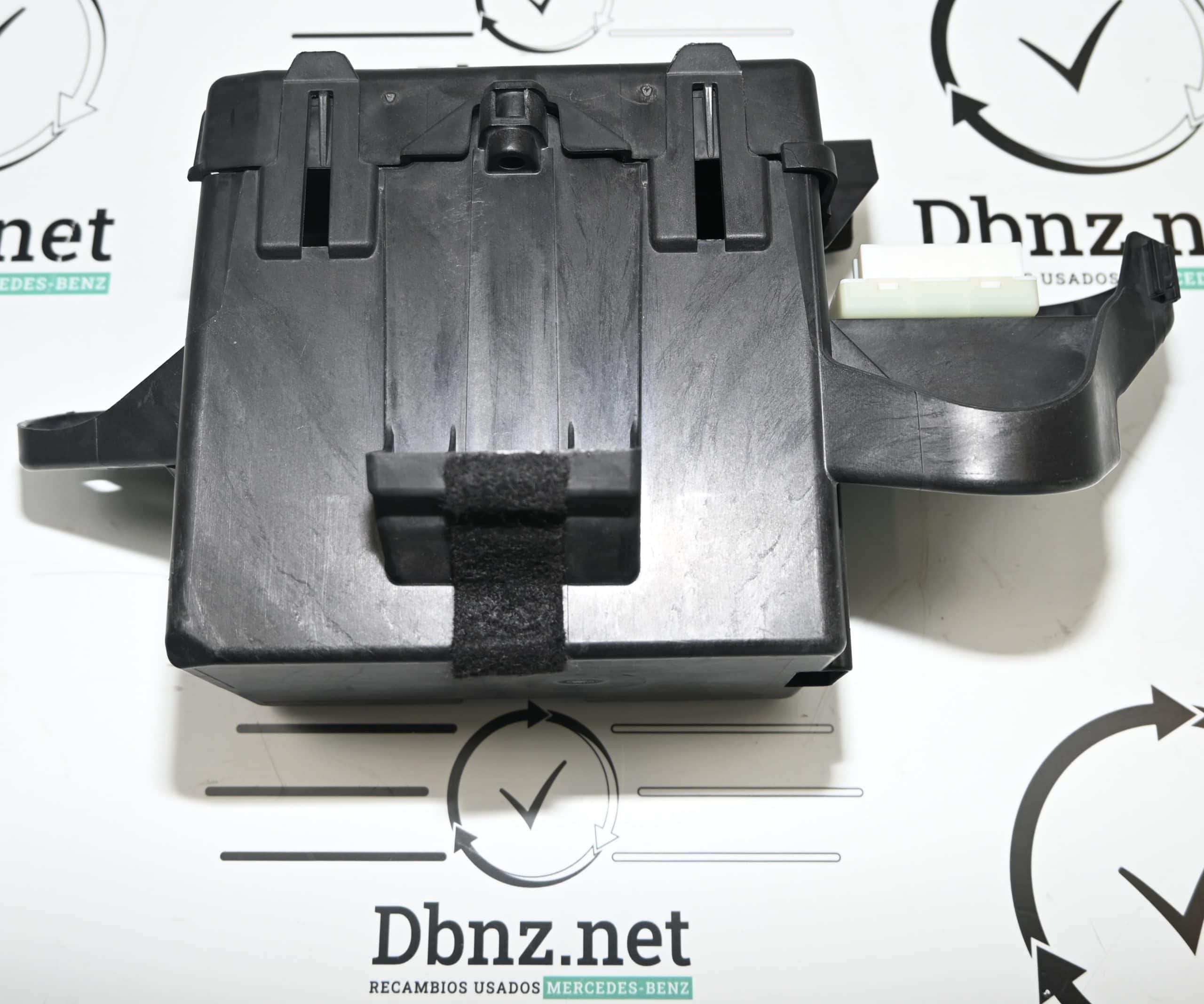 Dbnz.net A2465450440 Bandeja de batería auxiliar W246