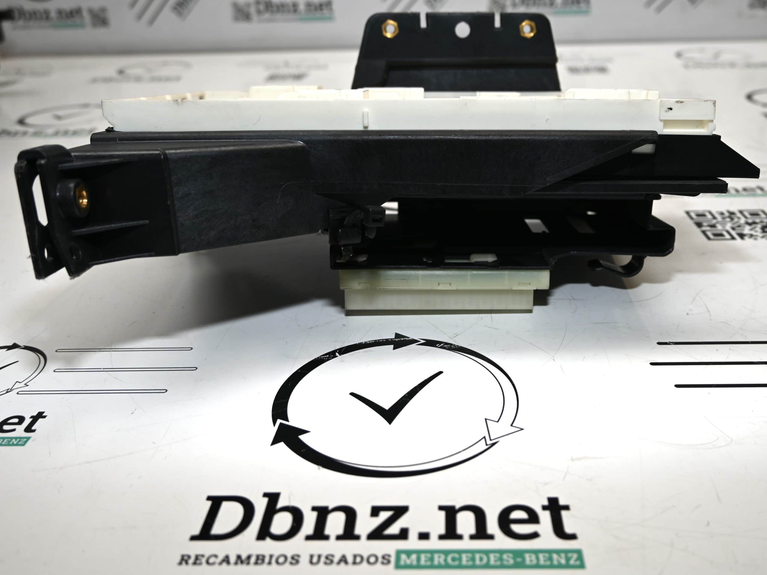 Dbnz.net A2469008804 Sam delantero B W246