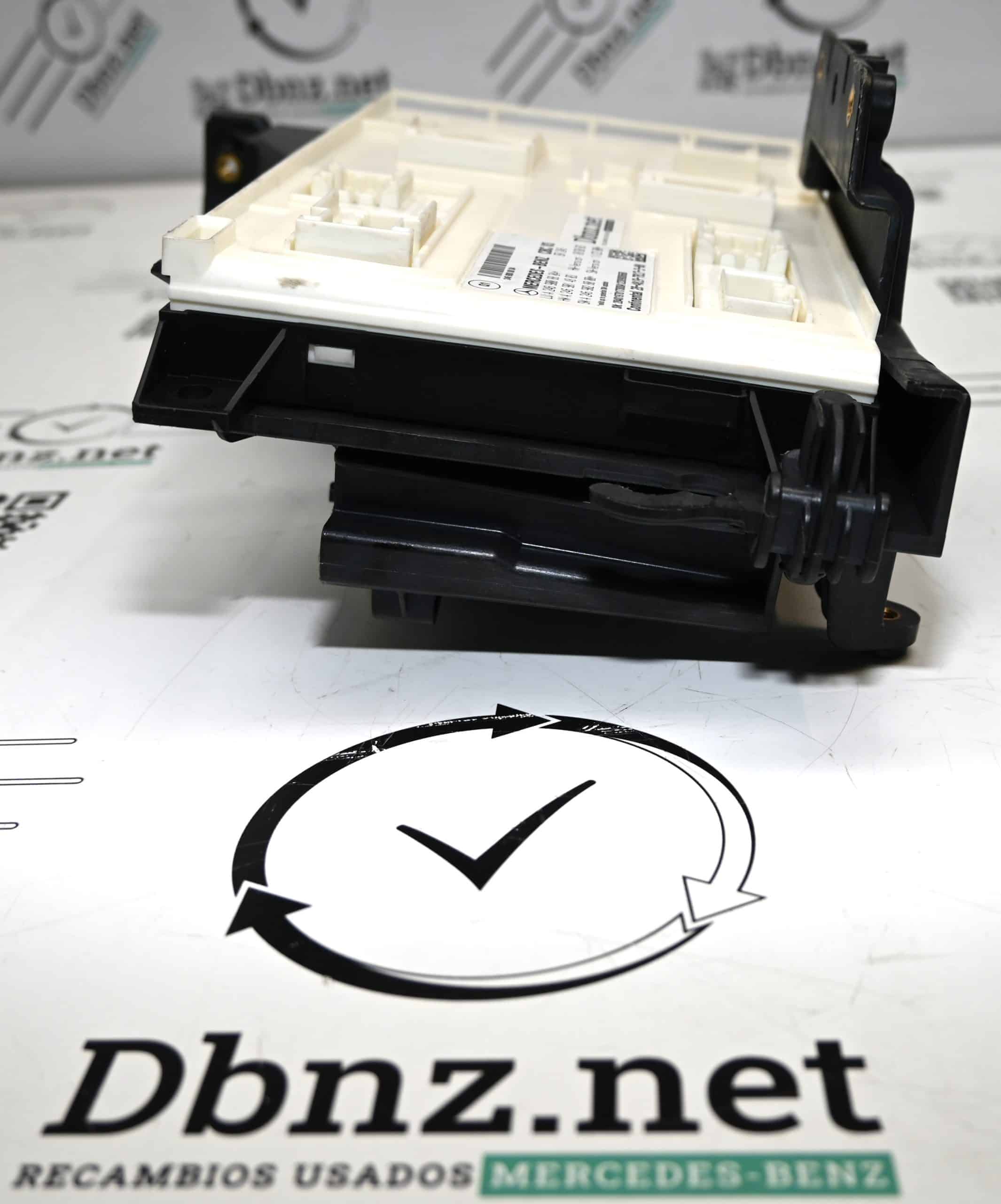 Dbnz.net A2469008804 Sam delantero B W246
