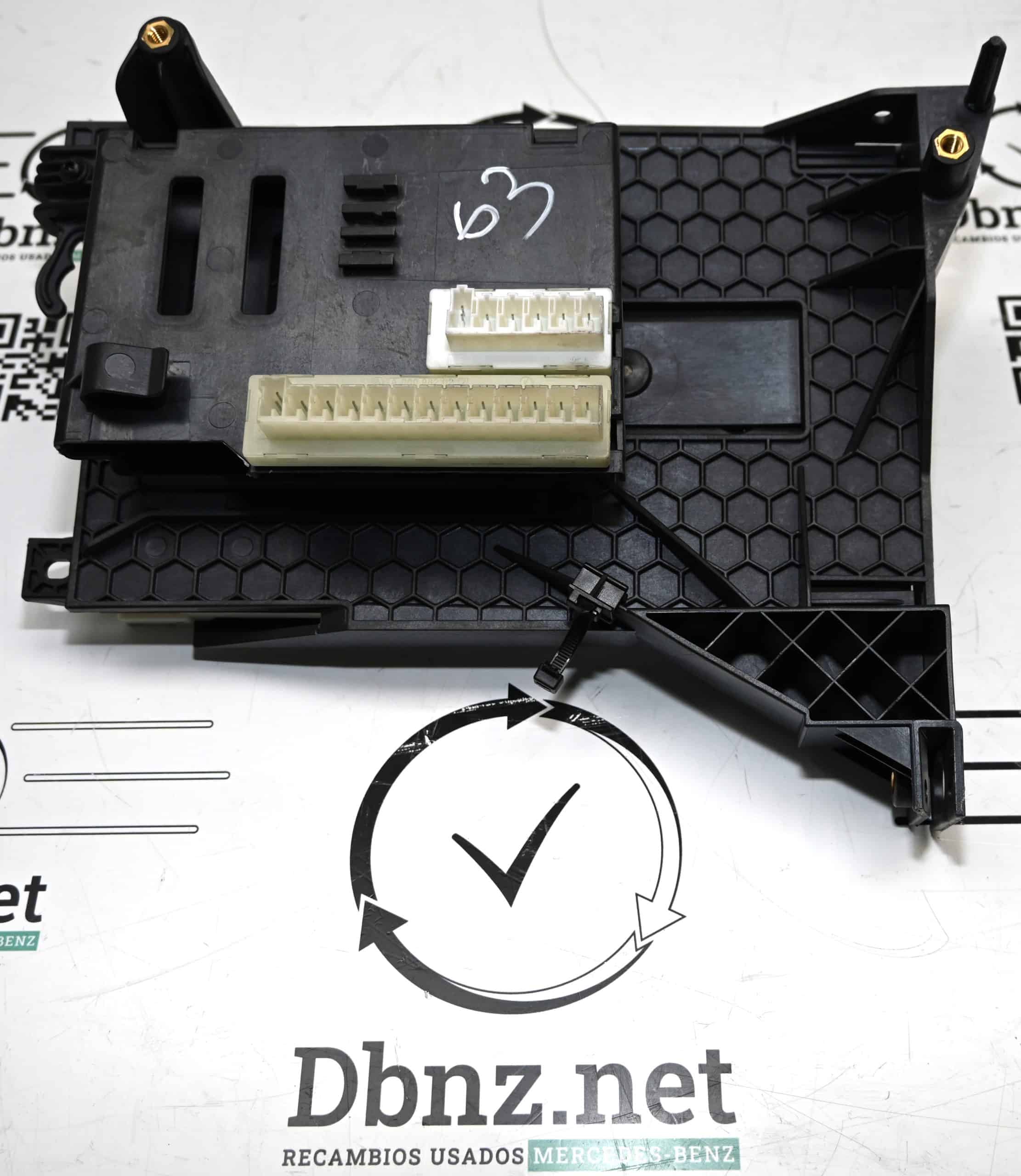 Dbnz.net A2469008804 Sam delantero B W246
