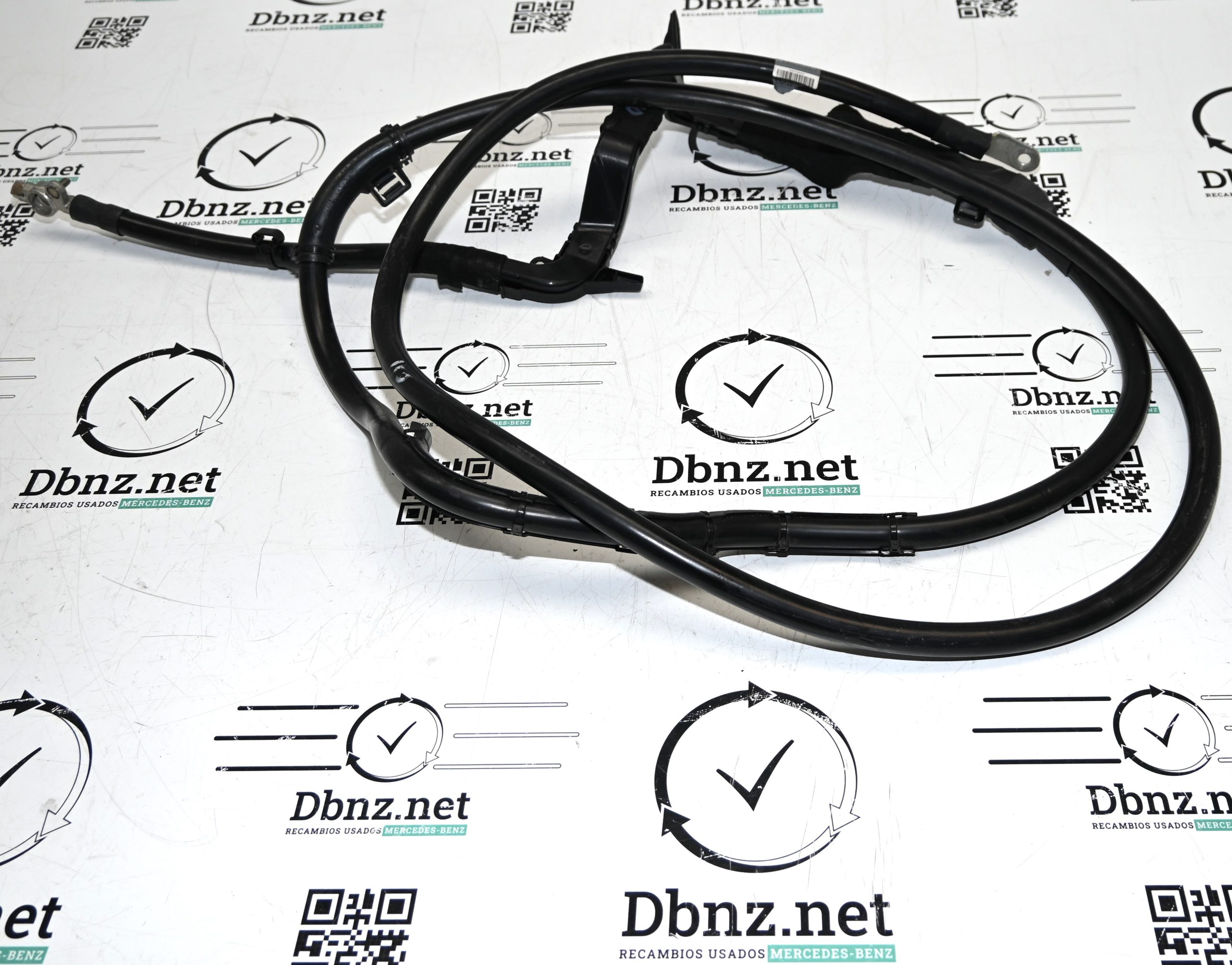 Dbnz.net A2045400208 Juego de cables positivo de batería W204