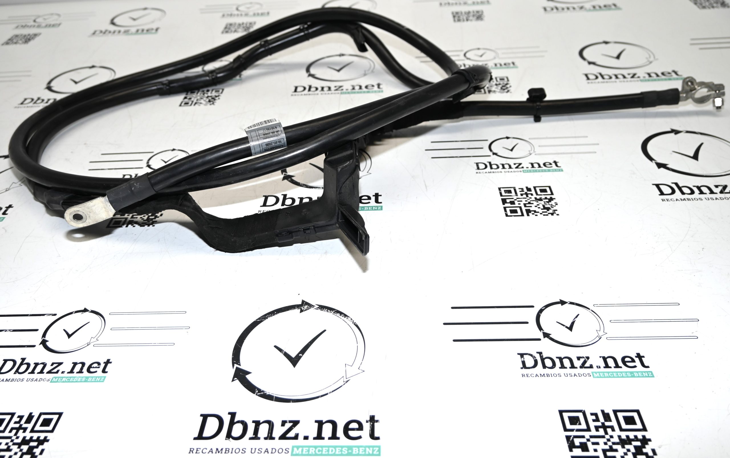 Dbnz.net A2045400208 Juego de cables positivo de batería W204