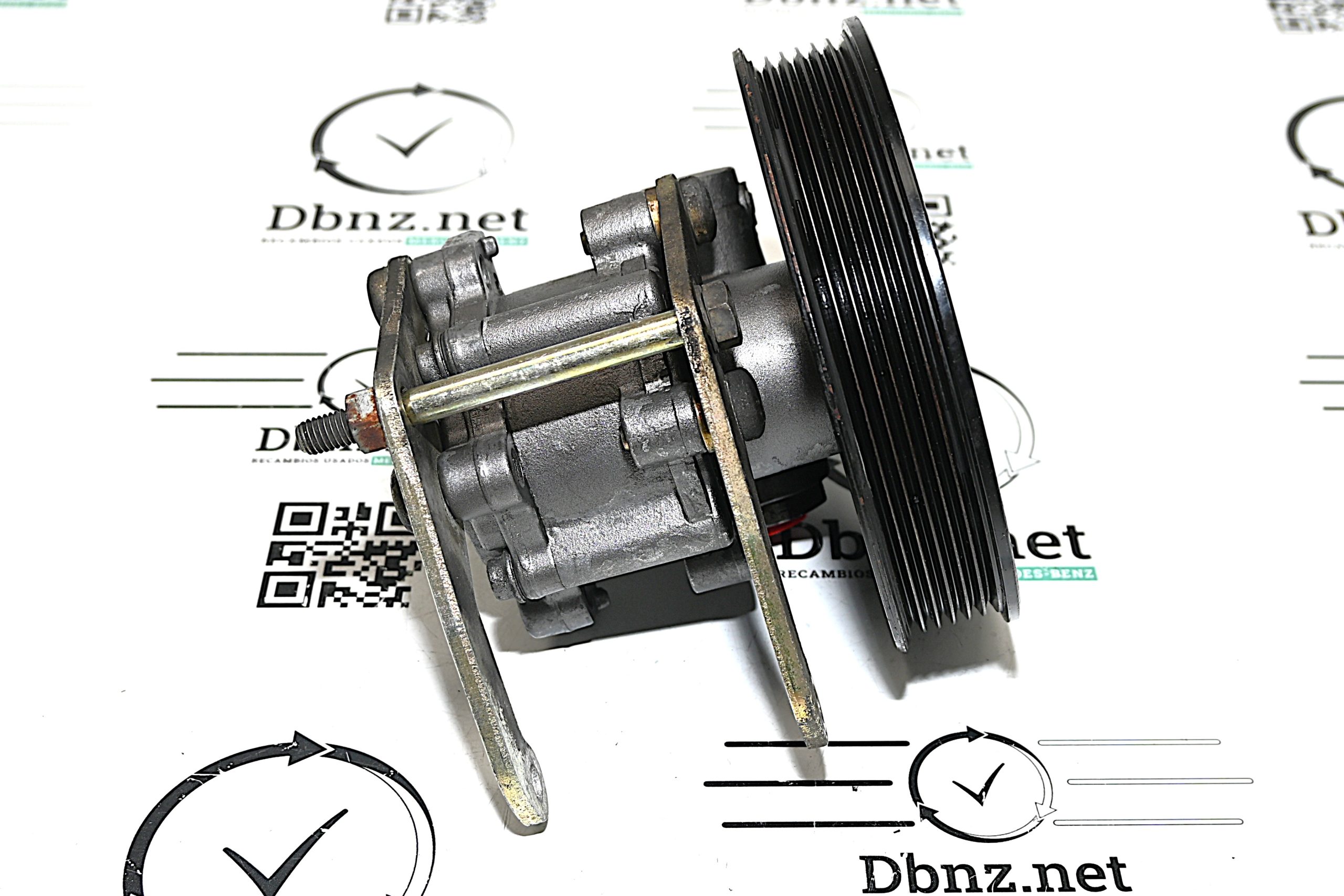 Dbnz.net A0024661101 Bomba dirección asistida VITO 638