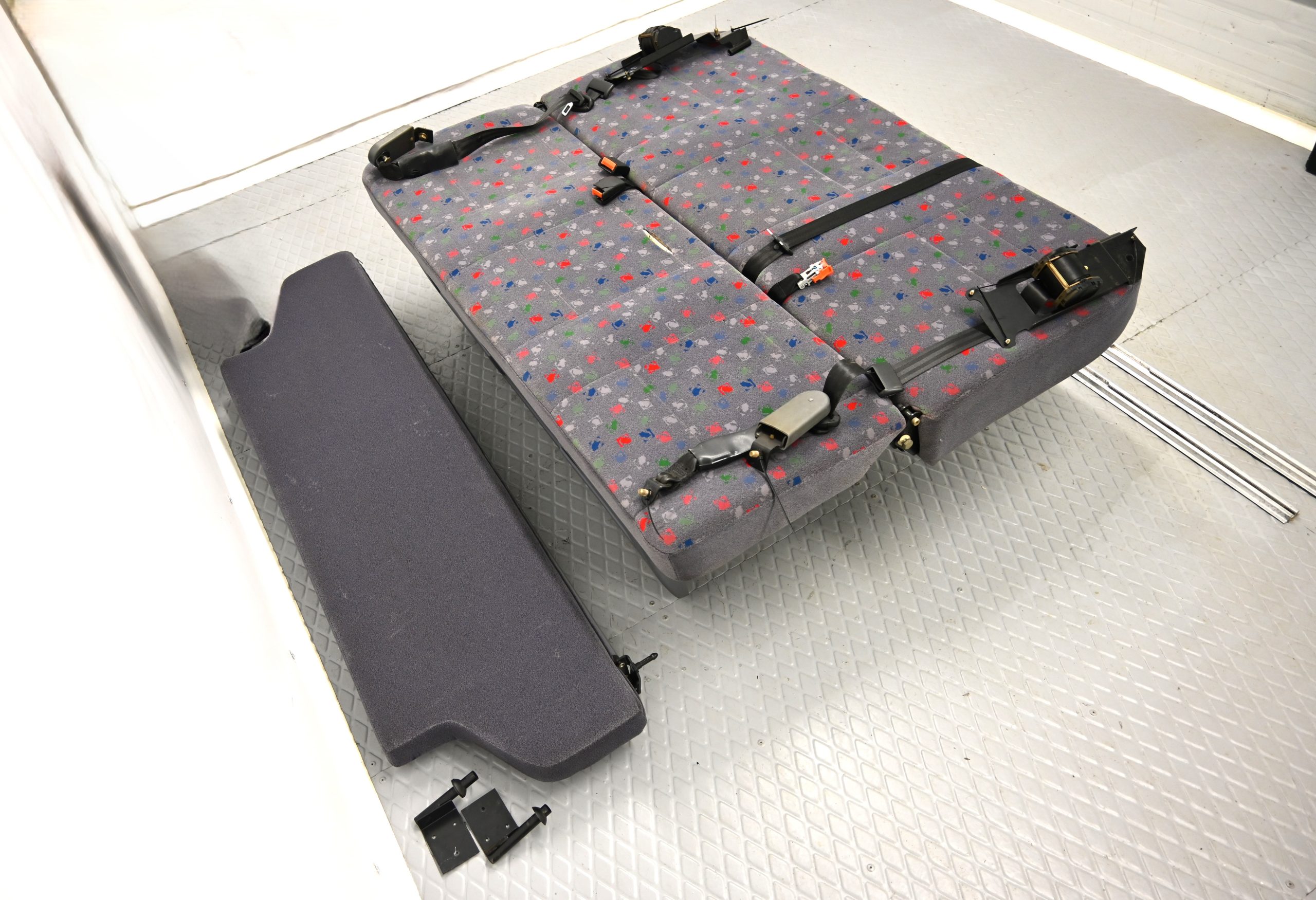 Dbnz.net Q 988005984007 Asiento cama WESTFALIA Clase VITO F 638