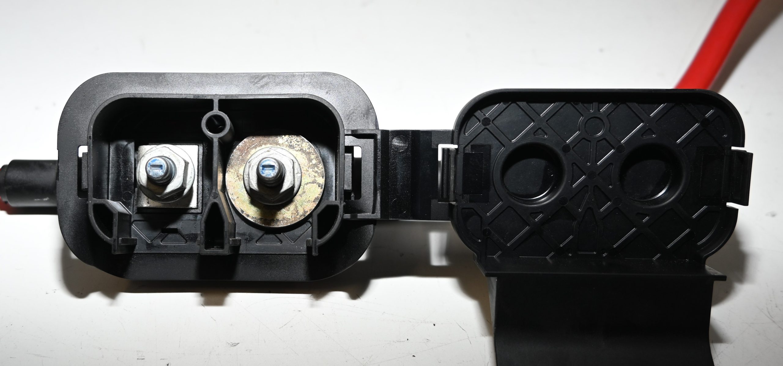 Dbnz.net A2055406212 Cable positivo W205