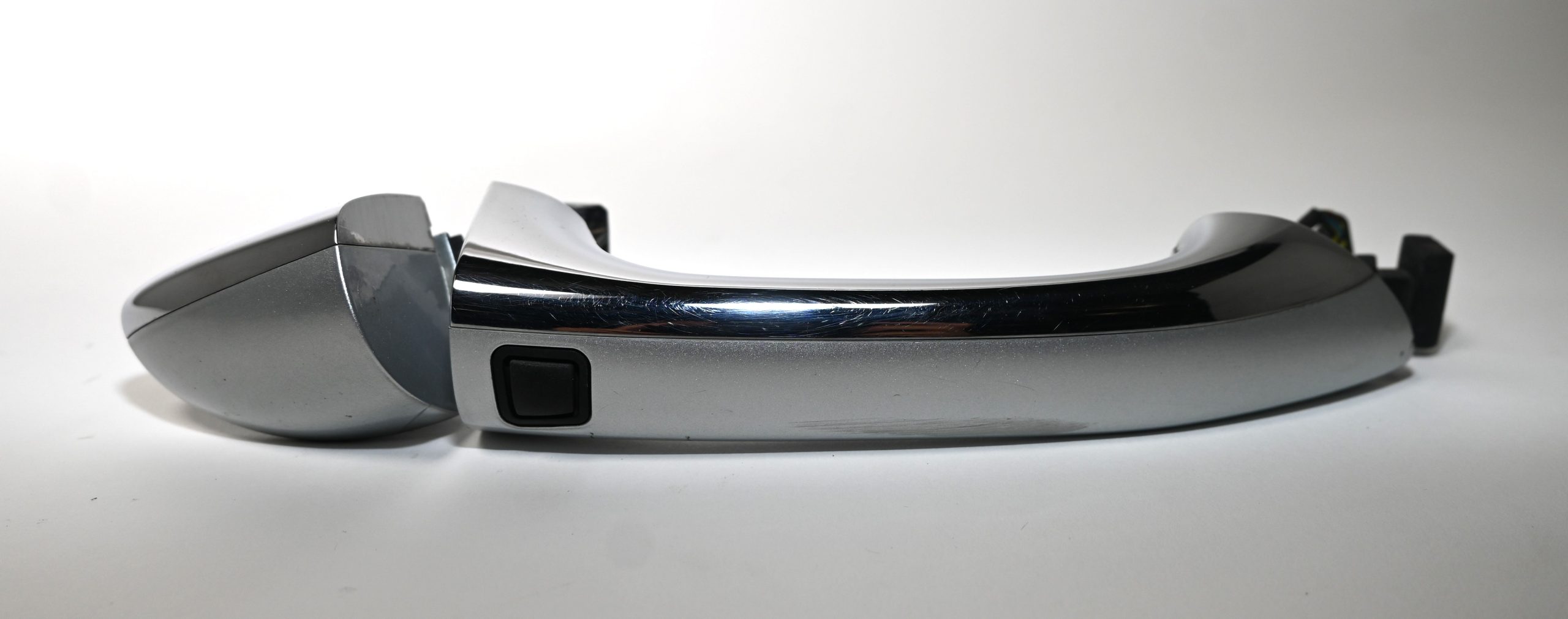 Dbnz.net A1647600470 Asidero puerta trasera derecha KEYLESS - GO W164